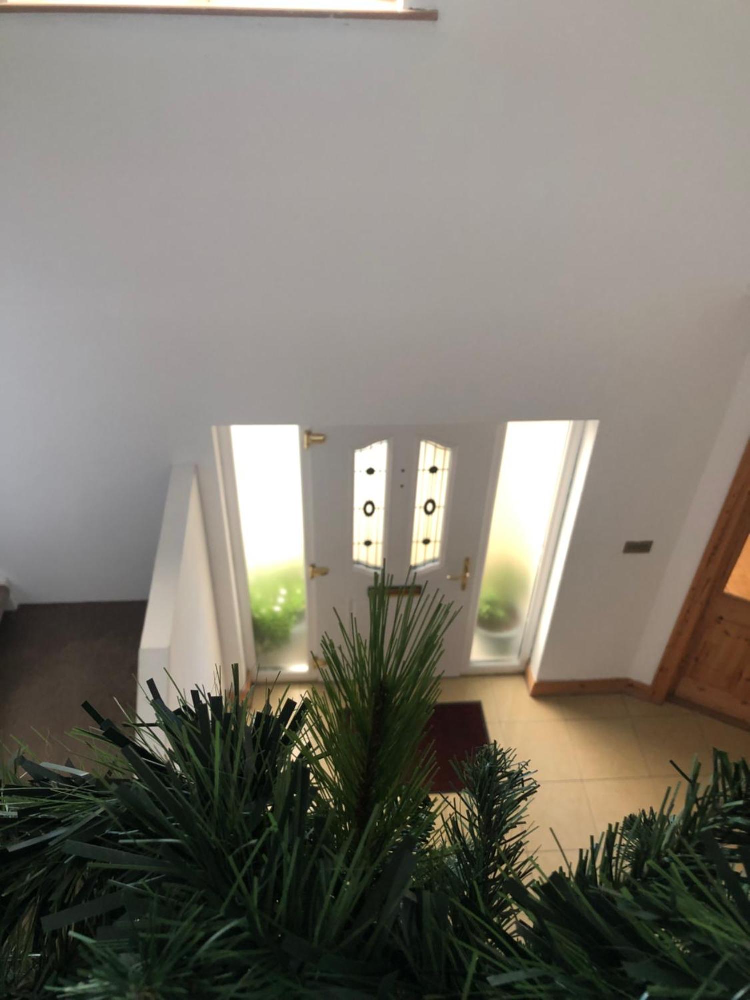 Four Seasons House Bed & Breakfast Милфорд Екстериор снимка